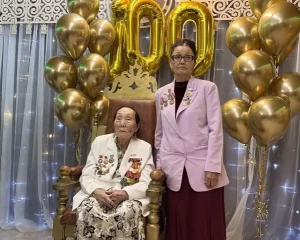 В Горном районе отметили вековой юбилей Марии Григорьевны Тарасовой — Сэбиэт Маарыйа